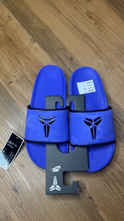Nike Kobe Offcourt Slides